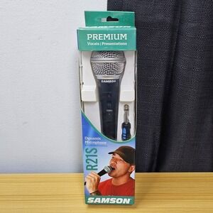 Samson R21S Dynamic Cardiod Handheld Microphone New in Box